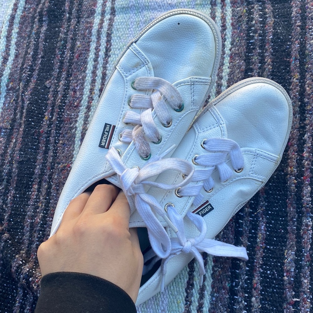 Women’s Tommy Hilfiger White Sneakers